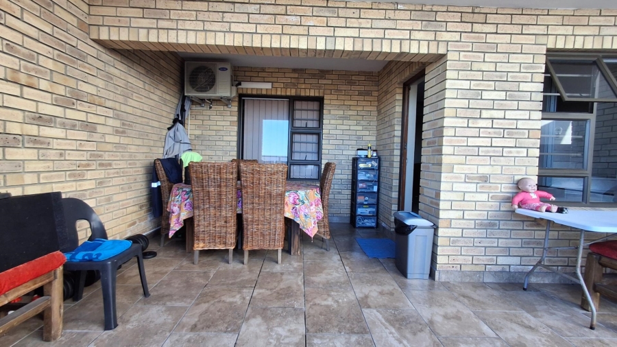 3 Bedroom Property for Sale in Seemeeu Park Western Cape